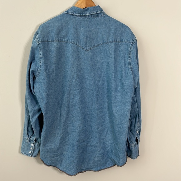 Wrangler Blue Denim Casual Button Down Shirt - Picture 4 of 4
